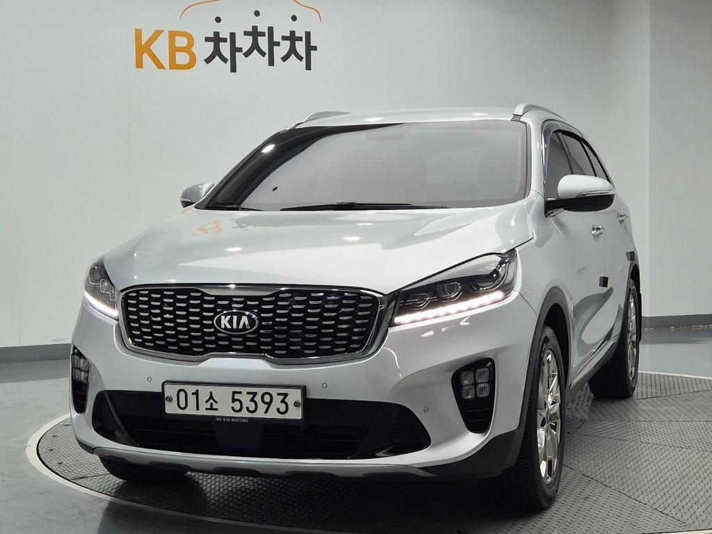 KIA Sorento 2018 Plateado - Importación desde Corea - HF Imports Iquique - Foto 1