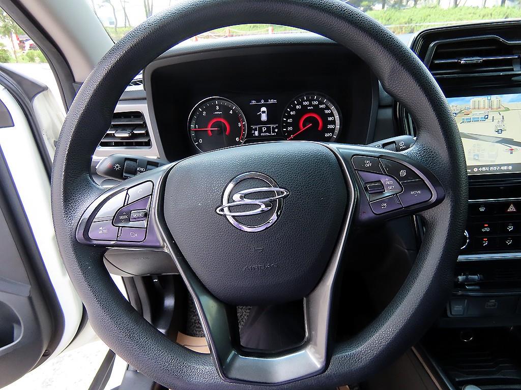 Ssangyong Tivoli - Vista 10