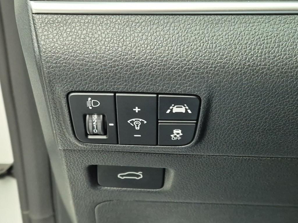 KIA K5 2022 Negro - Importación desde Corea - HF Imports Iquique - Foto 19