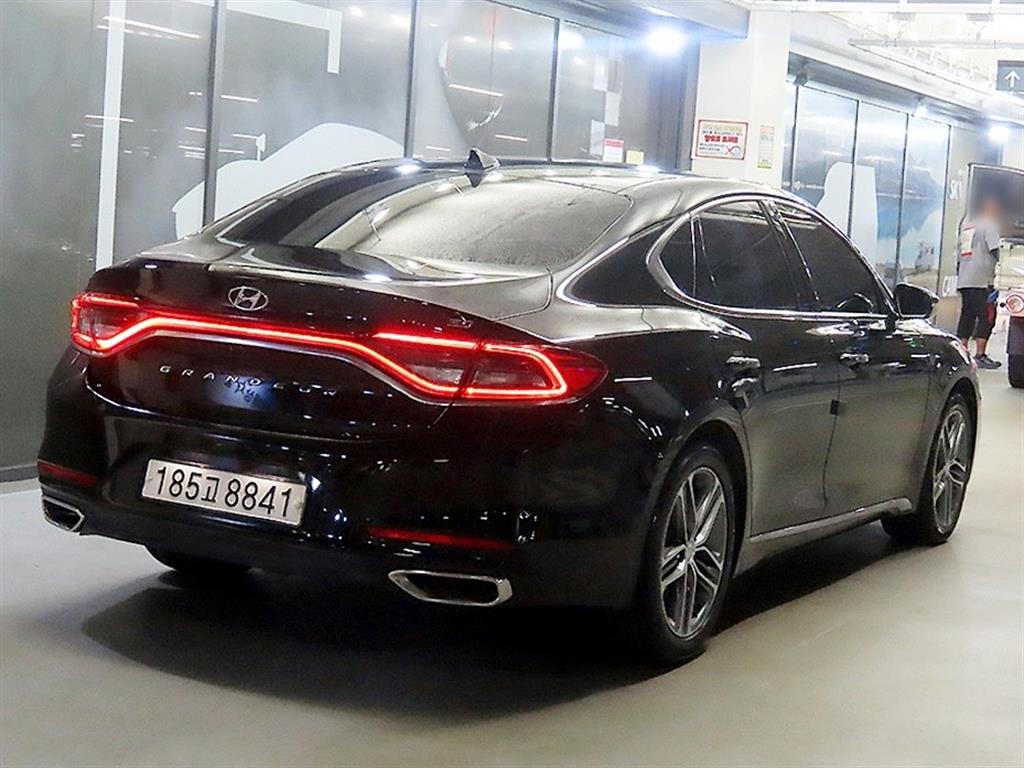 HYUNDAI Grandeur - Vista 6