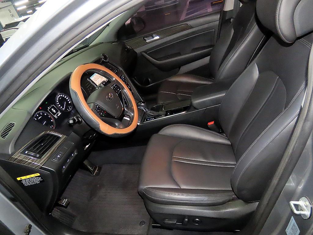 HYUNDAI Sonata - Vista 8