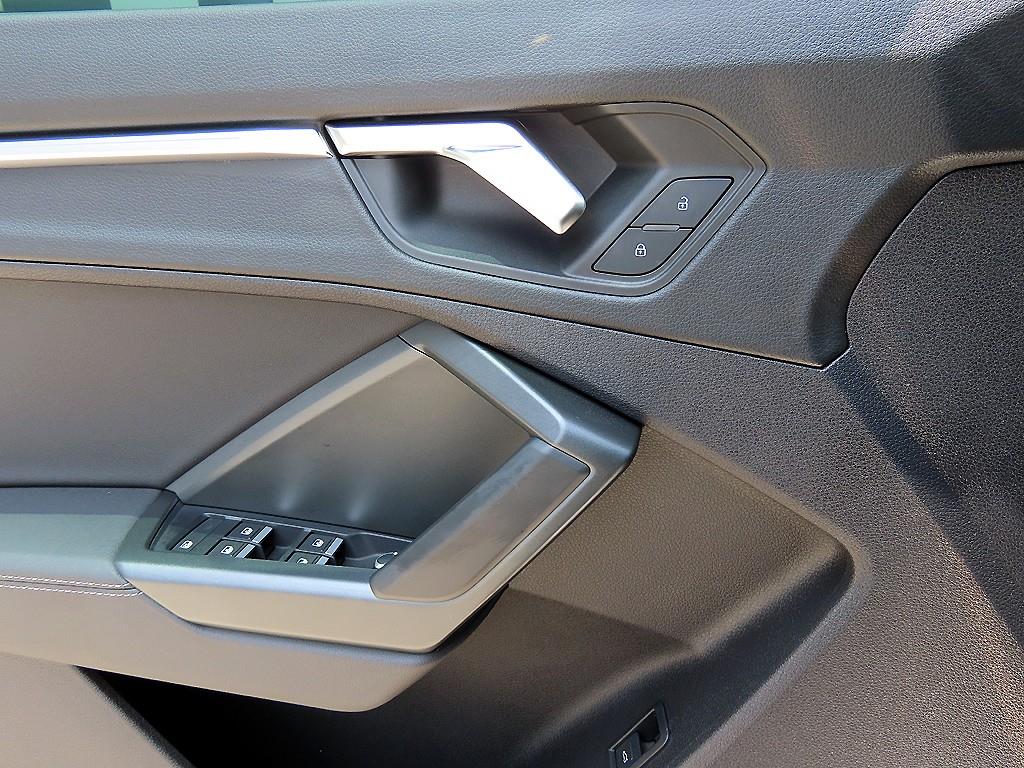Audi Q3 2022 Blanco - Importación desde Corea - HF Imports Iquique - Foto 13