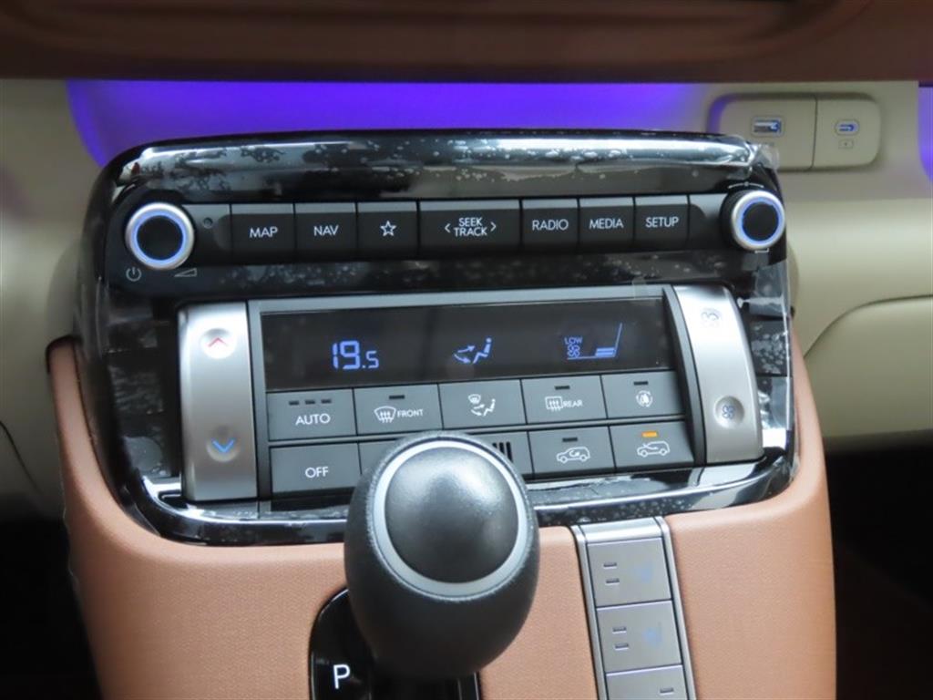 HYUNDAI Casper - Vista 9