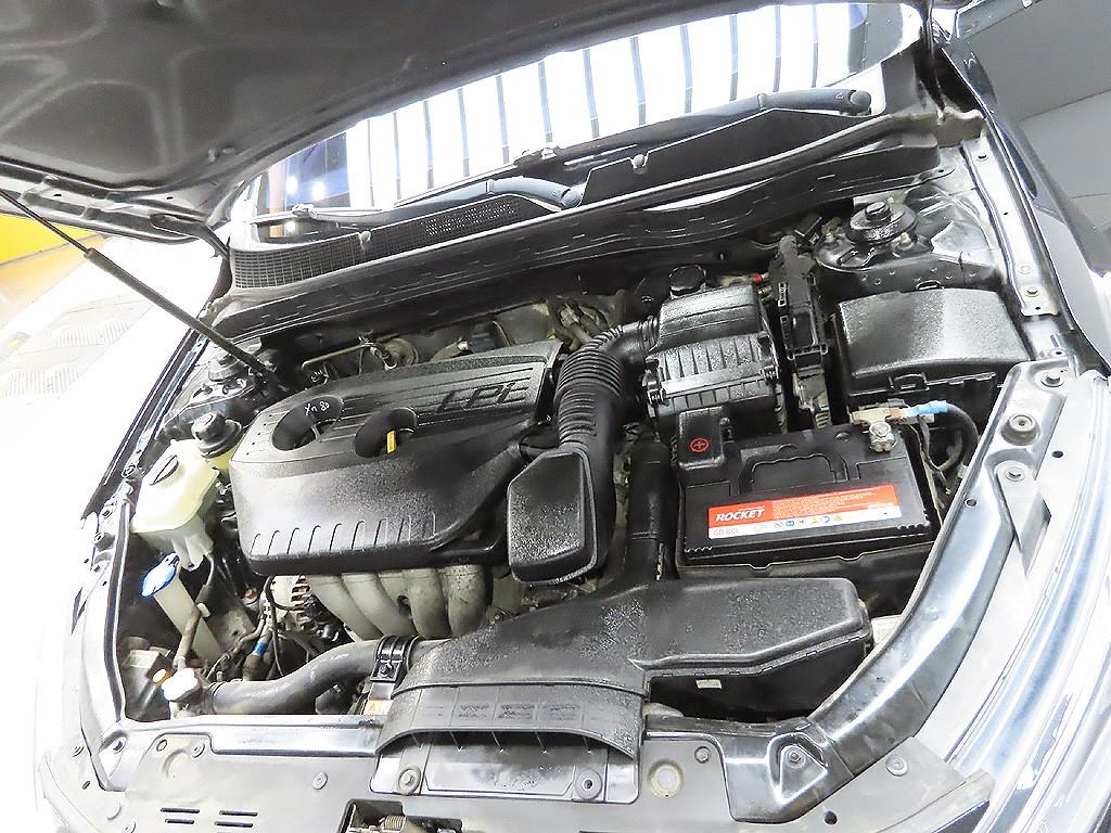 KIA K5 - Vista 9