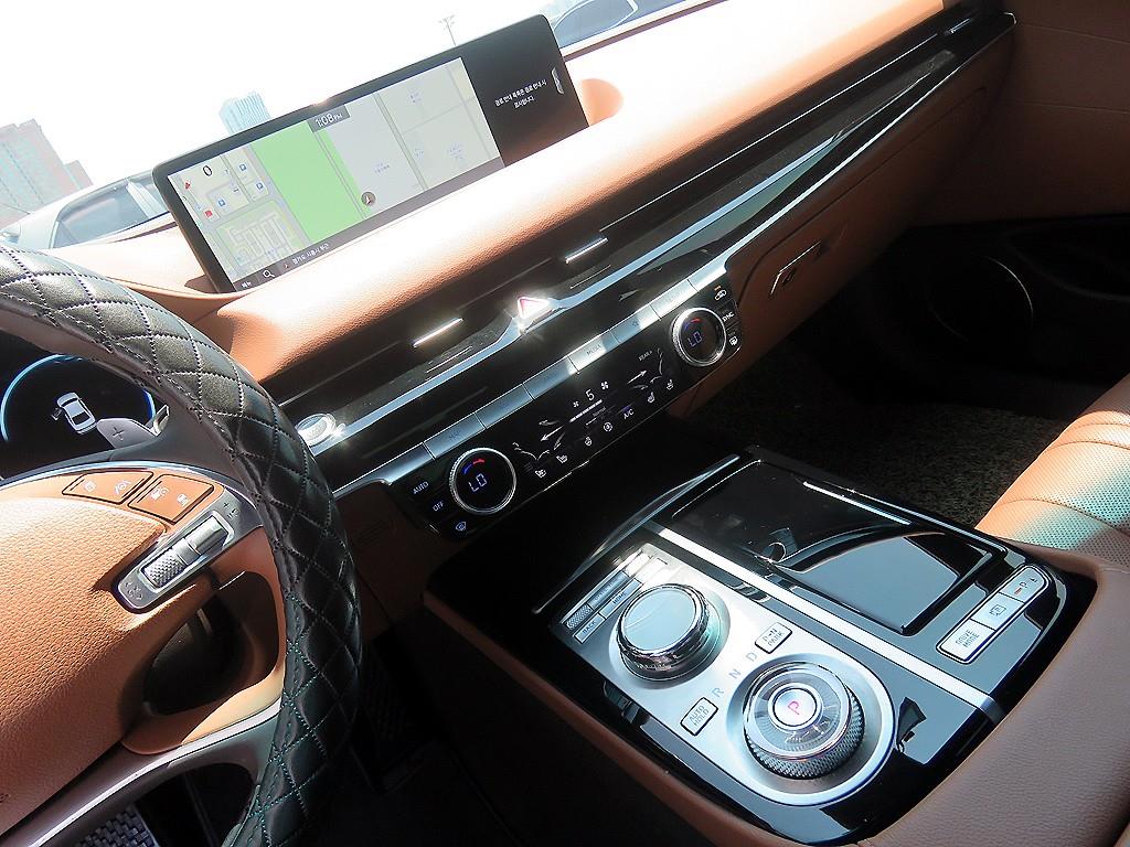 Genesis G80 2023 Blanco - Importación desde Corea - HF Imports Iquique - Foto 13