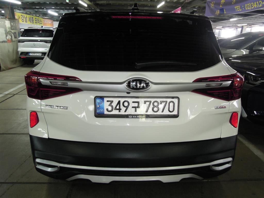 KIA Seltos - Vista 6