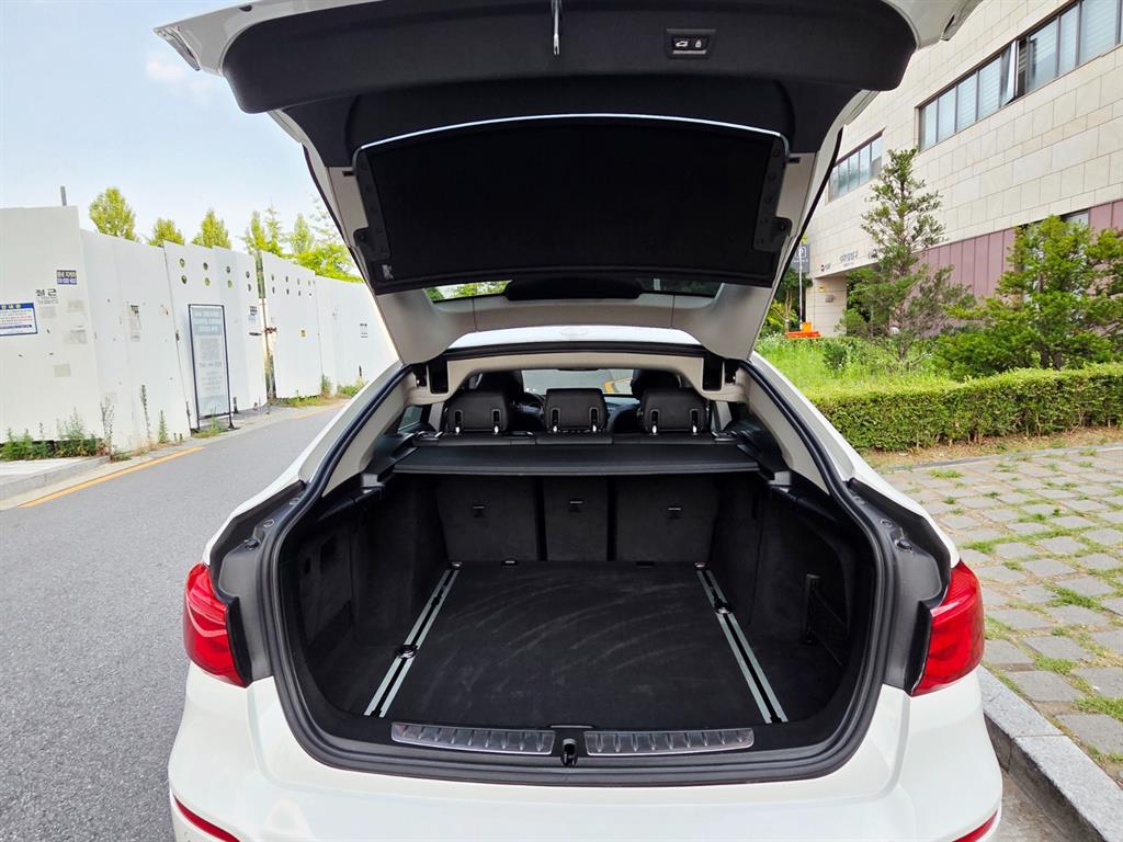 BMW Gran Turismo 2017 Blanco - Importación desde Corea - HF Imports Iquique - Foto 17