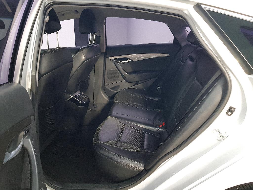 HYUNDAI i40 - Vista 11