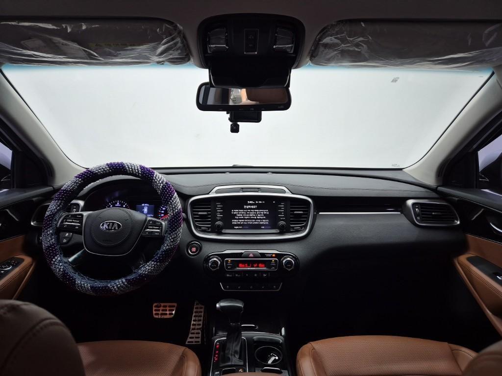KIA Sorento - Vista 10