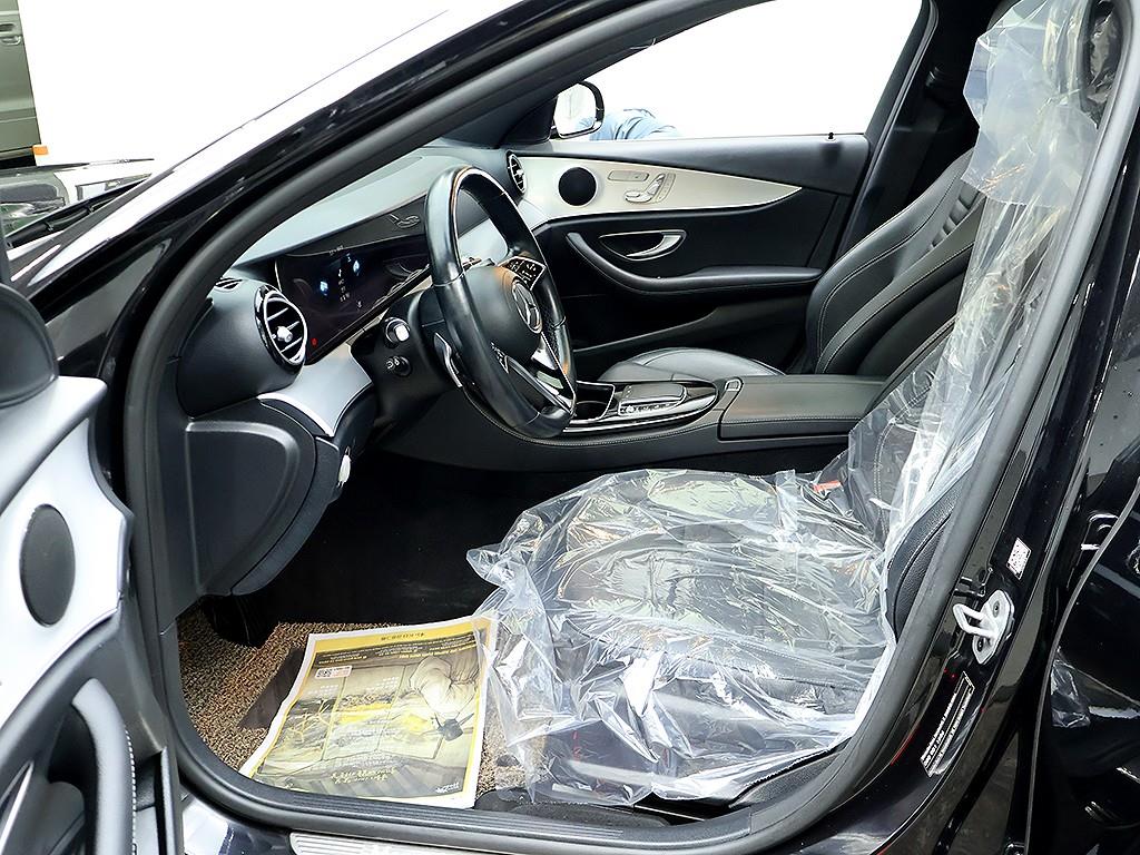 Mercedes Benz E class 2021 Negro - Importación desde Corea - HF Imports Iquique - Foto 13