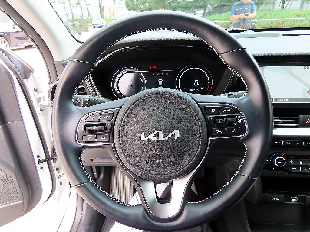 KIA Niro - Vista 10