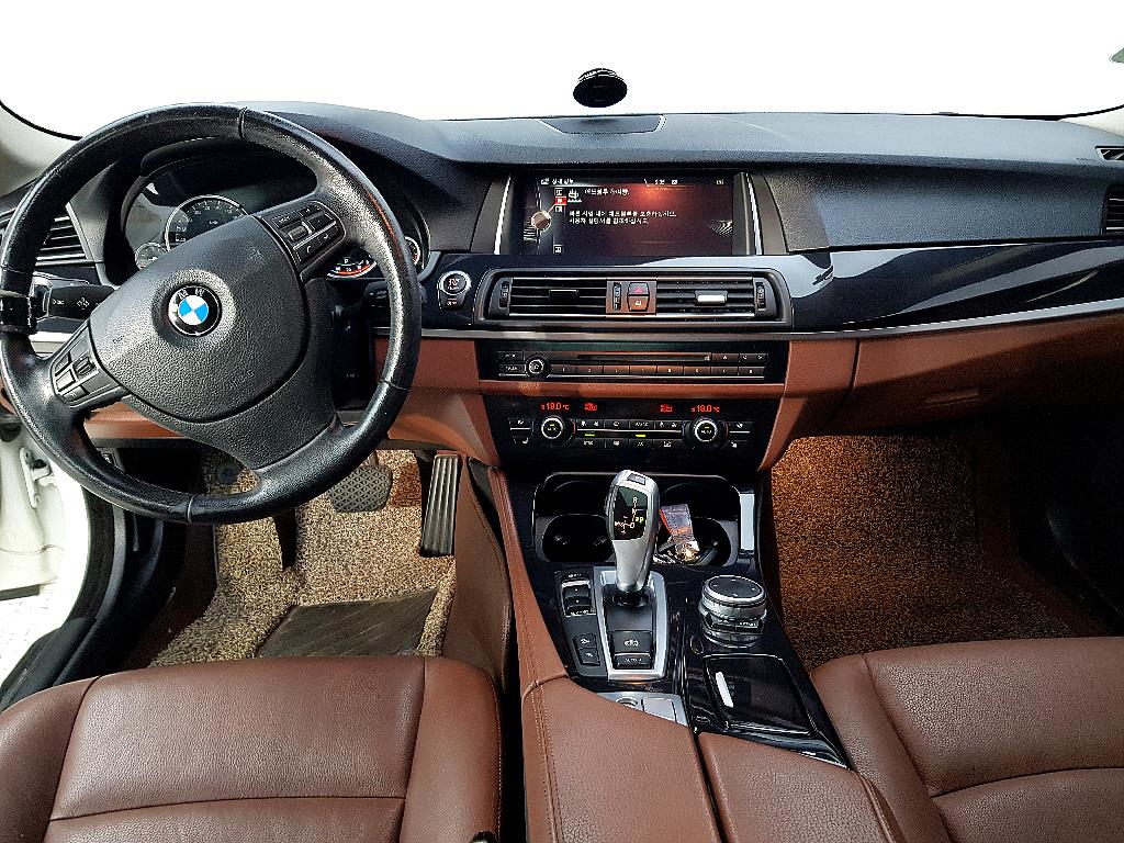 BMW 5 Series - Vista 7