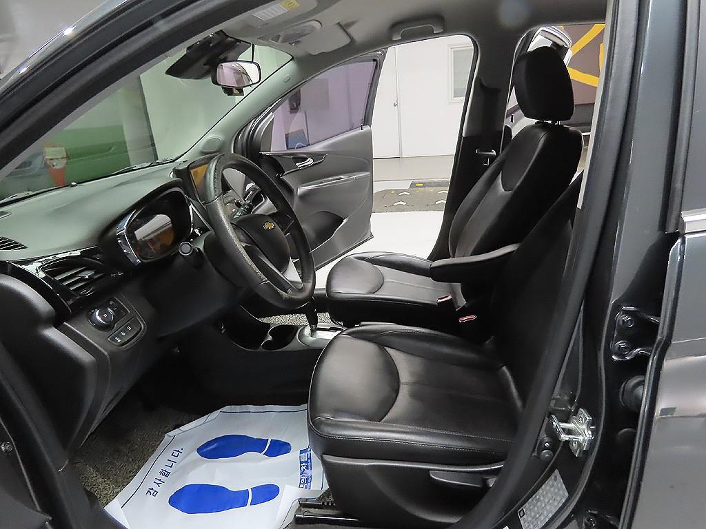 Chevrolet Spark - Vista 12