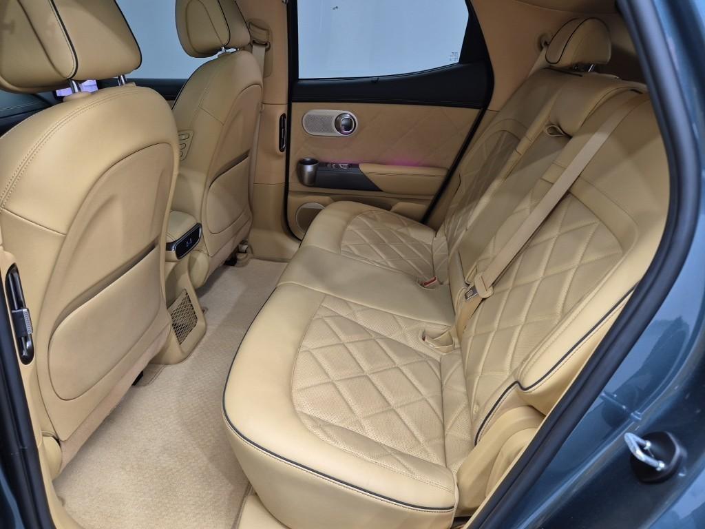 Genesis GV60 2025 Verde - Importación desde Corea - HF Imports Iquique - Foto 14