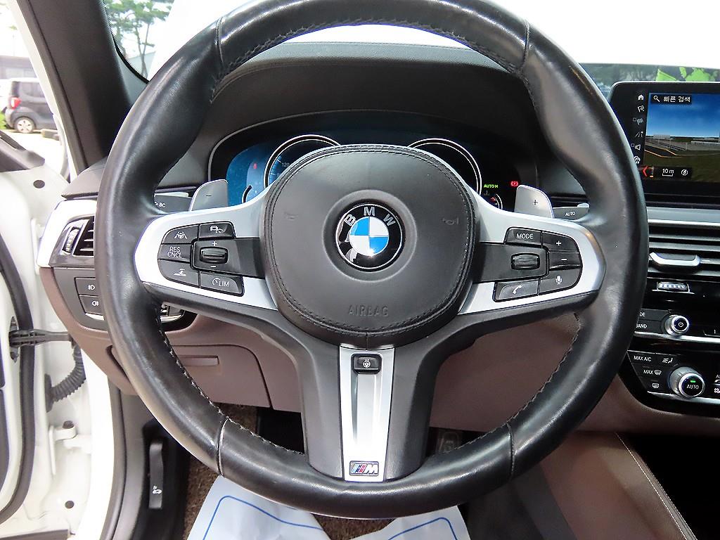 BMW 5 Series - Vista 10