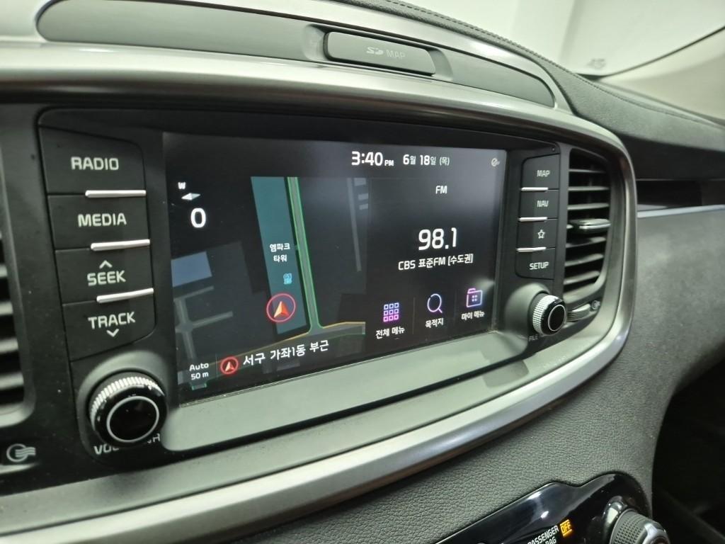 KIA Sorento - Vista 12