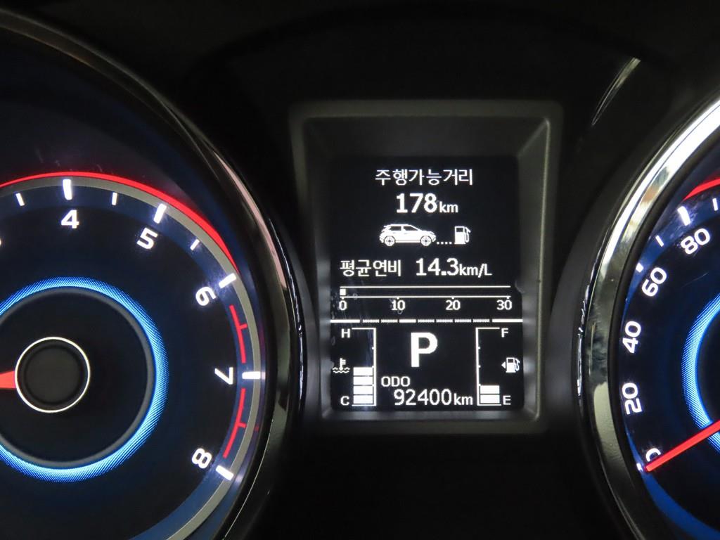 Ssangyong Tivoli - Vista 10