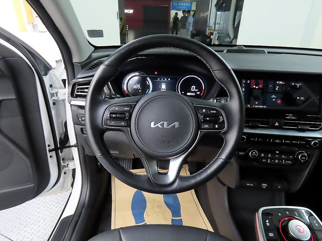 KIA Niro - Vista 11