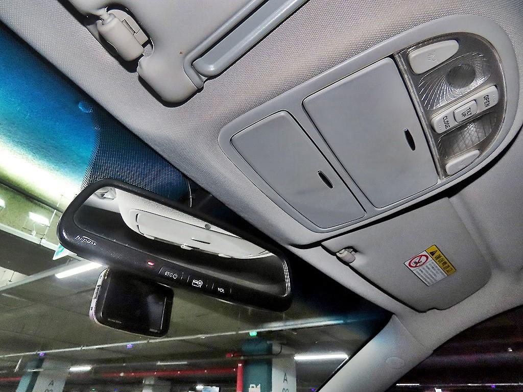 HYUNDAI Santa Fe 2011 Blanco - Importación desde Corea - HF Imports Iquique - Foto 17