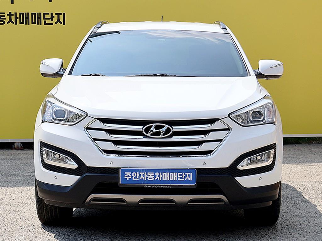 HYUNDAI Santa Fe 2013