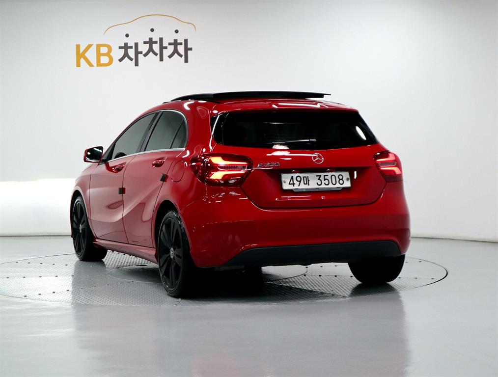 Mercedes Benz A Class - Vista 6
