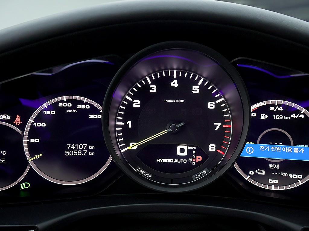 Porsche Panamera - Vista 8