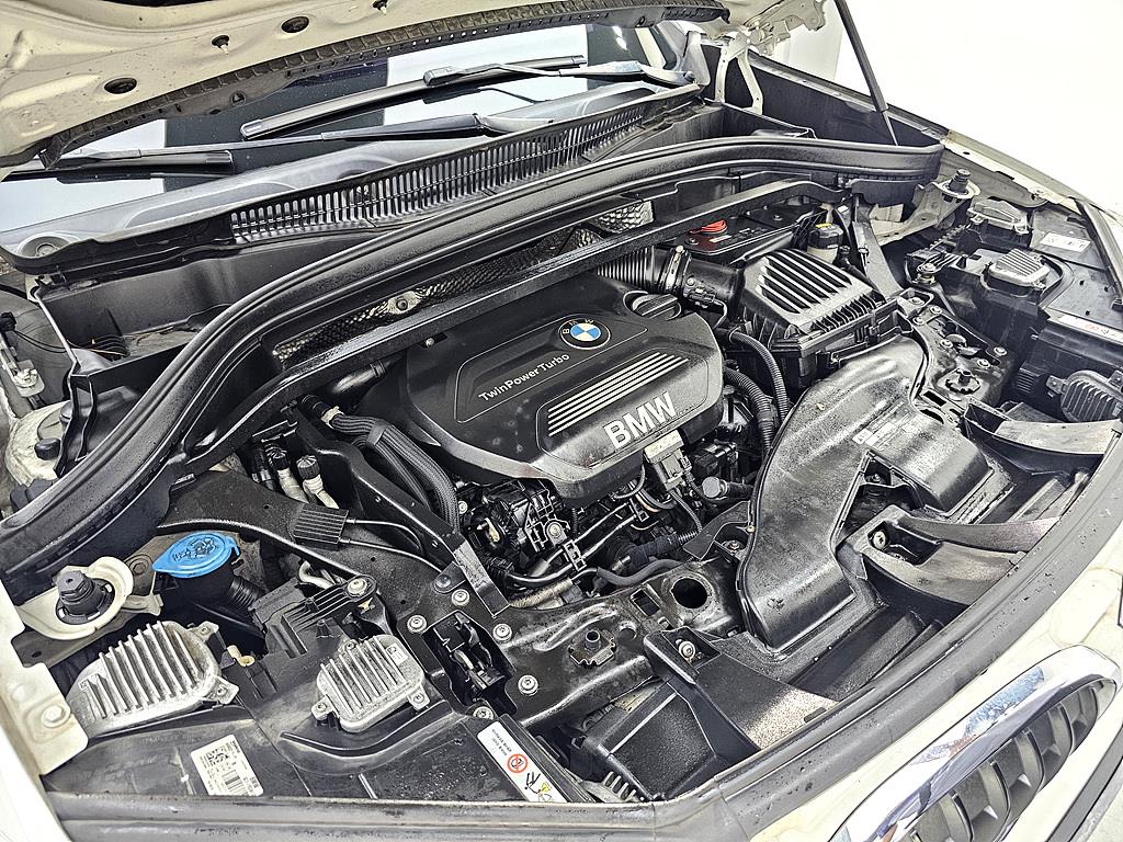 BMW X1 - Vista 8