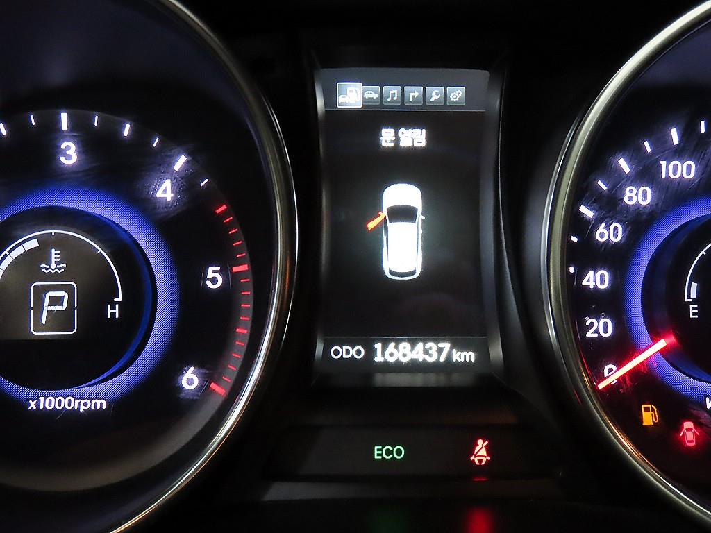HYUNDAI Maxcruz - Vista 11