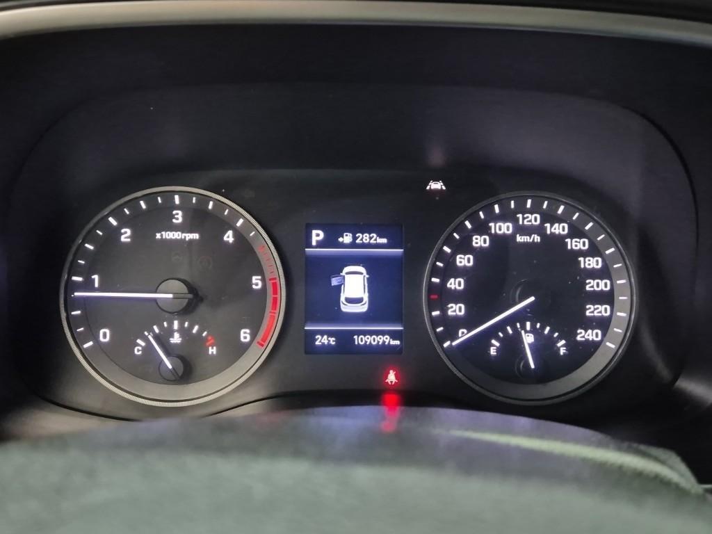 HYUNDAI Tucson - Vista 8