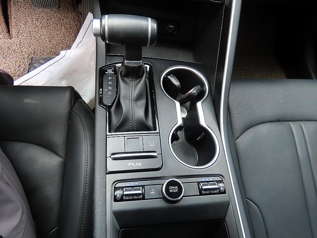 KIA K5 - Vista 12