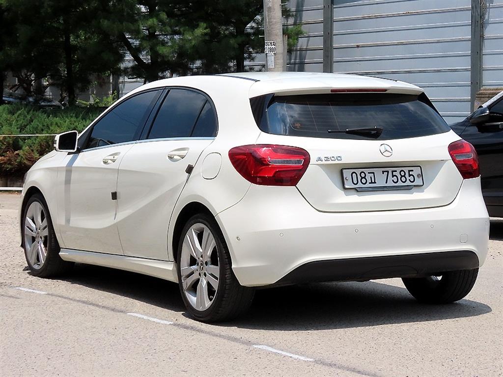 Mercedes Benz A Class - Vista 3