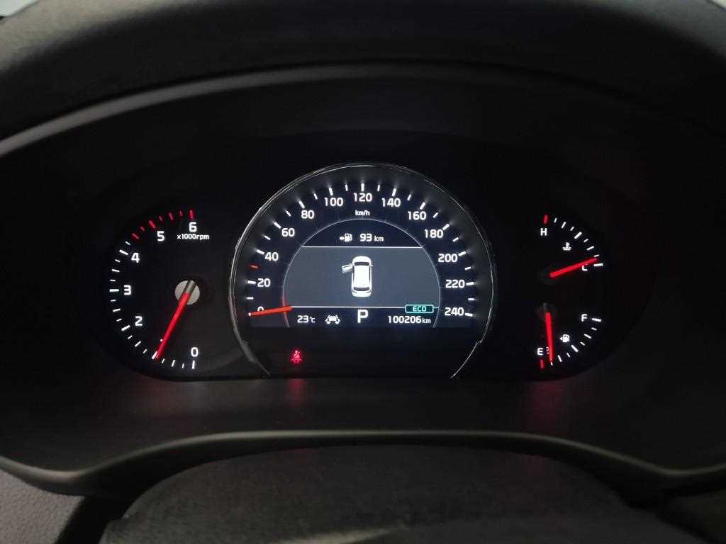 KIA Sorento - Vista 8