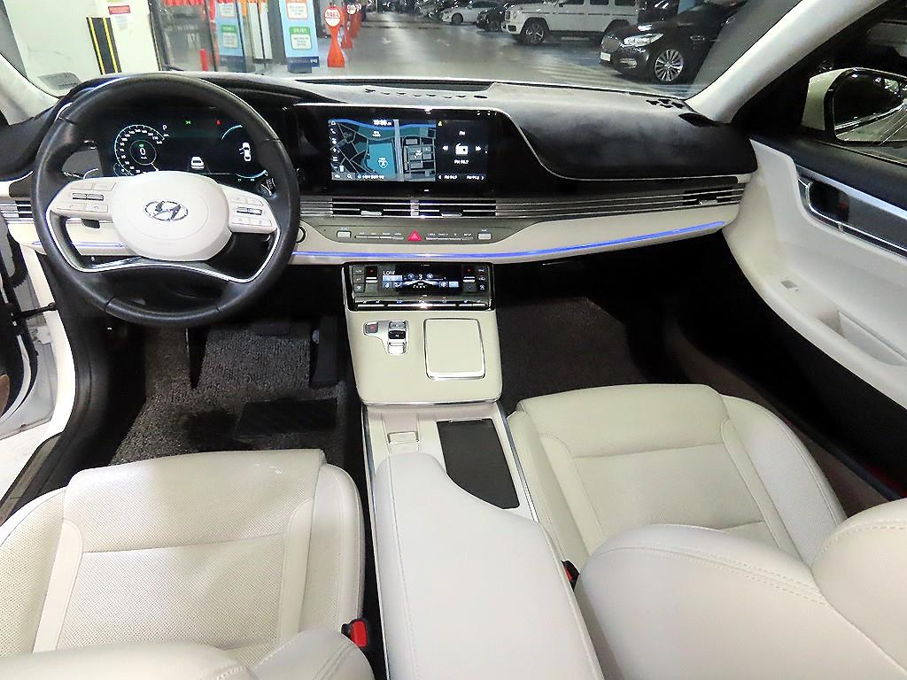 HYUNDAI Grandeur - Vista 12