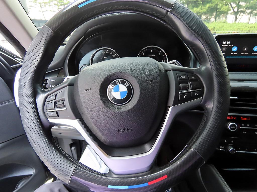 BMW X6 - Vista 10