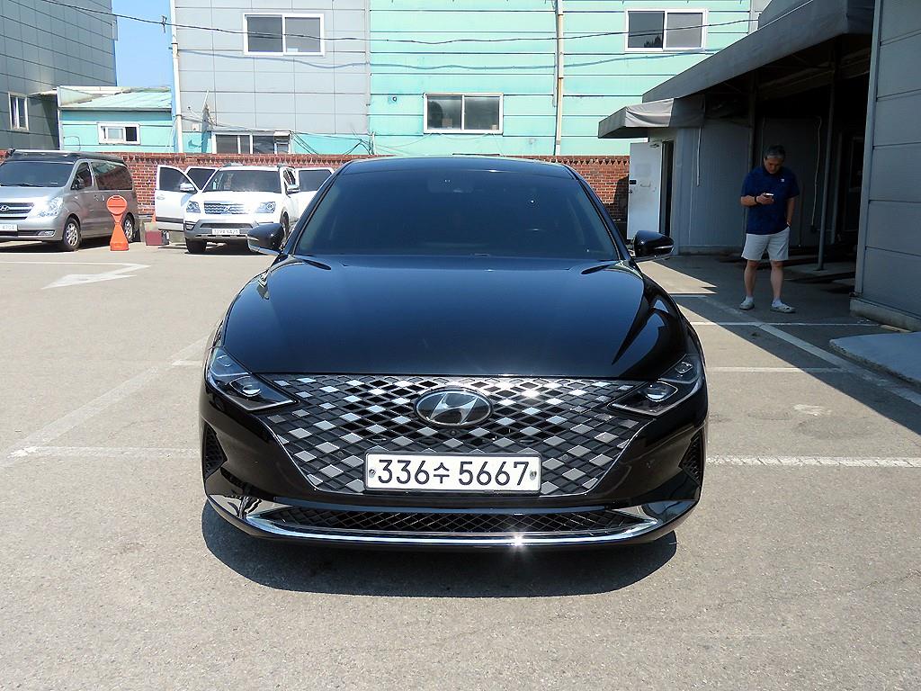 HYUNDAI Grandeur 2019 Negro - Importación desde Corea - HF Imports Iquique - Foto 1