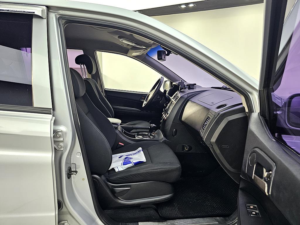Ssangyong Korando 2013 Plateado - Importación desde Corea - HF Imports Iquique - Foto 13