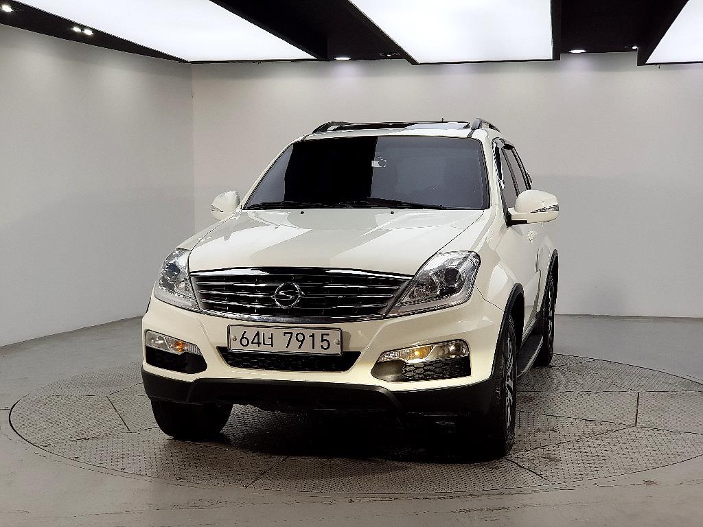 Ssangyong Rexton - Vista 2