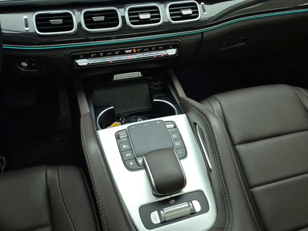Mercedes Benz GLE Class - Vista 12