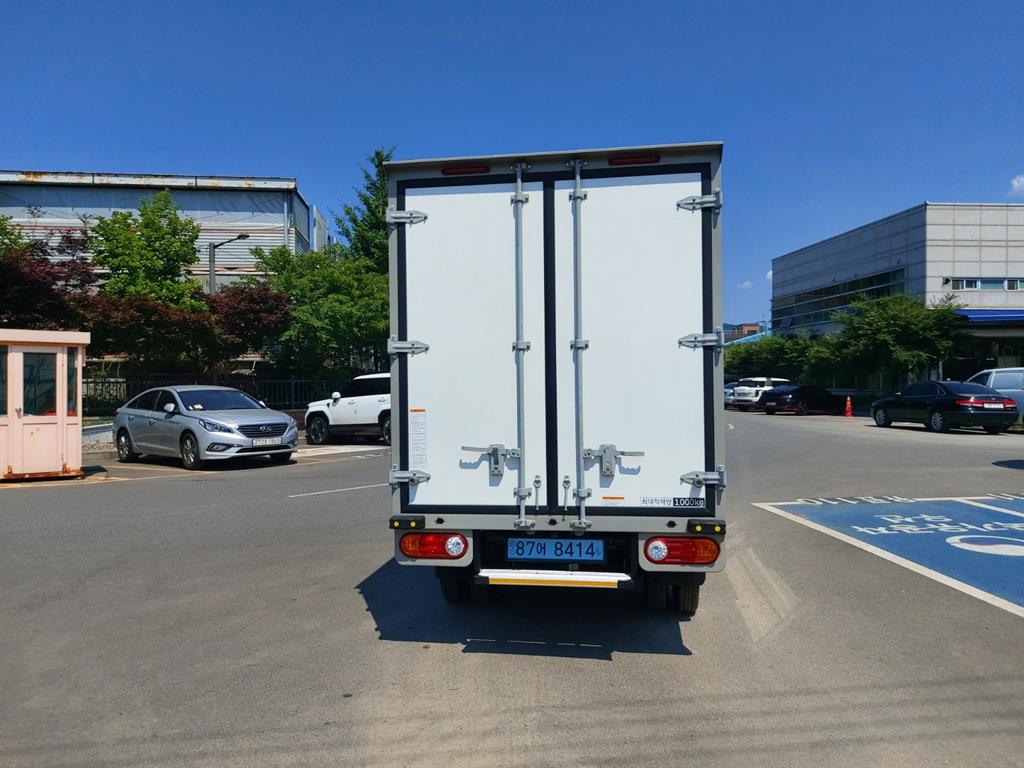 Small Truck Normal Box(High Deck) - Vista 6