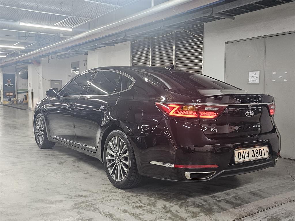 KIA K7 - Vista 3