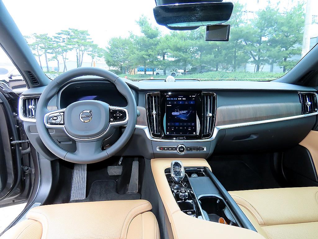 Volvo S90 - Vista 9