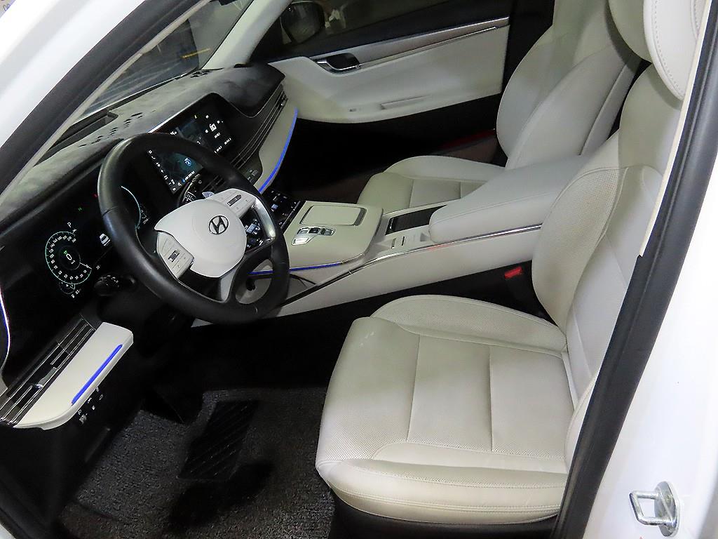 HYUNDAI Grandeur - Vista 8