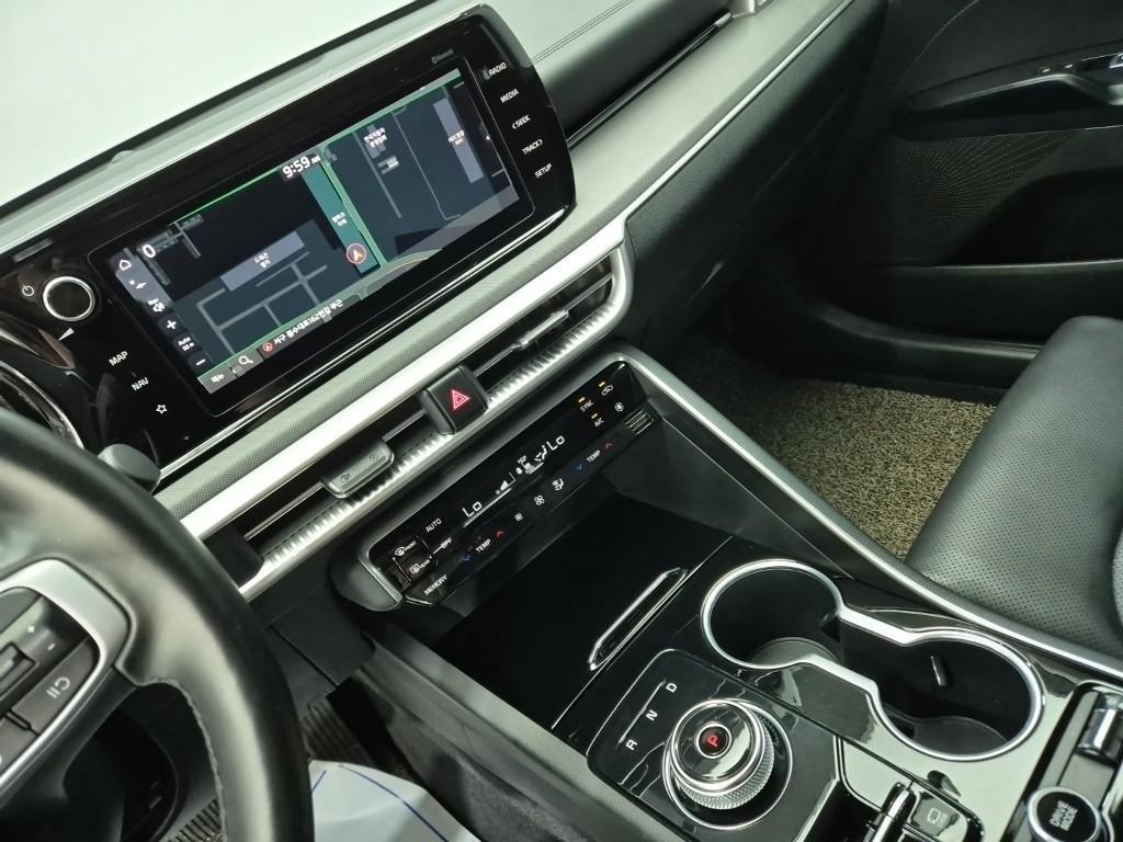 KIA K5 - Vista 10