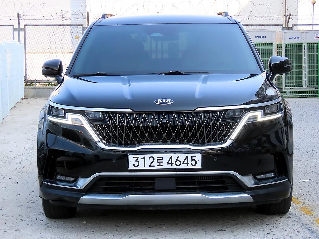 KIA Carnival 2021 Negro - Importación desde Corea - HF Imports Iquique - Foto 1