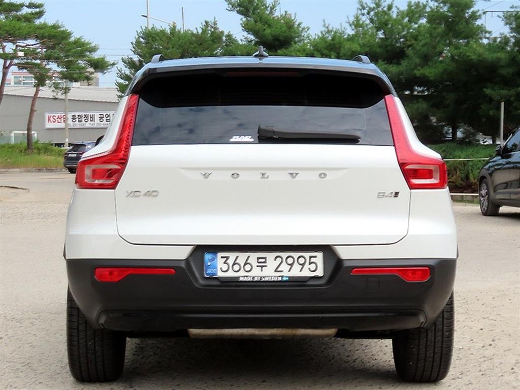 Volvo XC40 - Vista 6