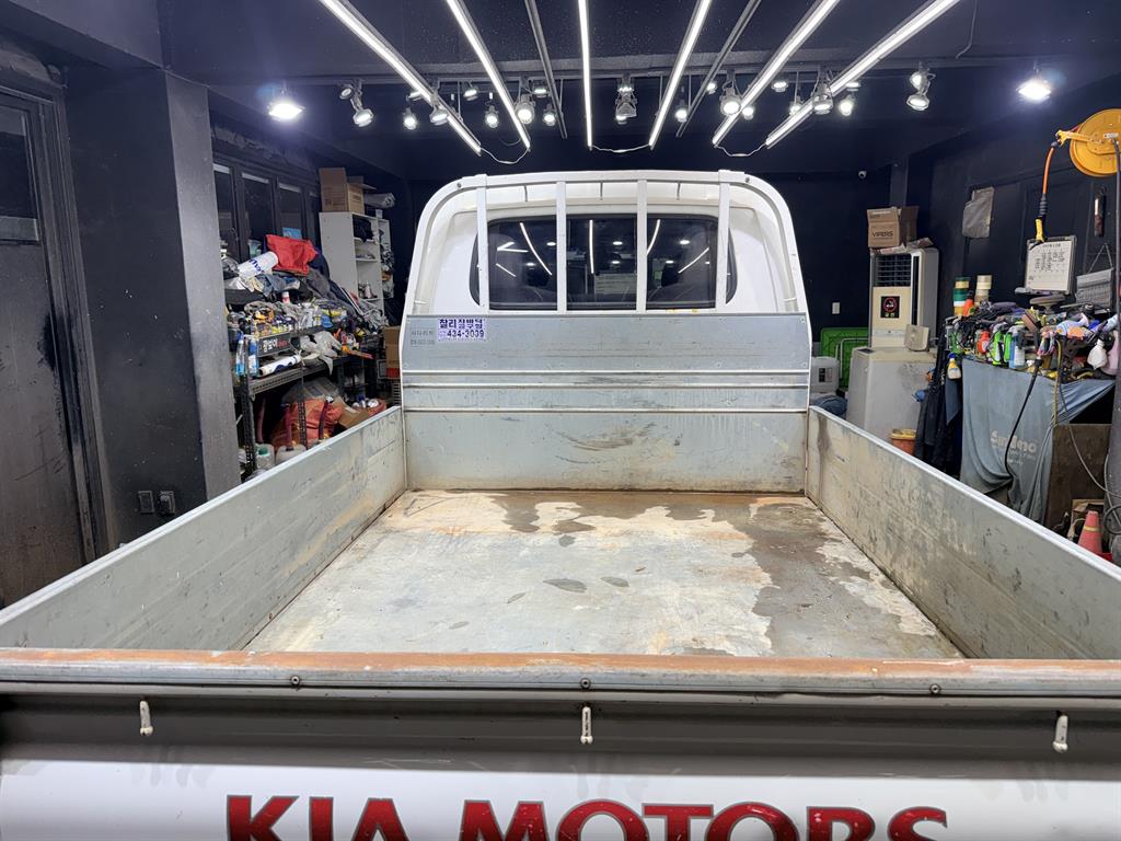 Small Truck Cargo (small) - Vista 6
