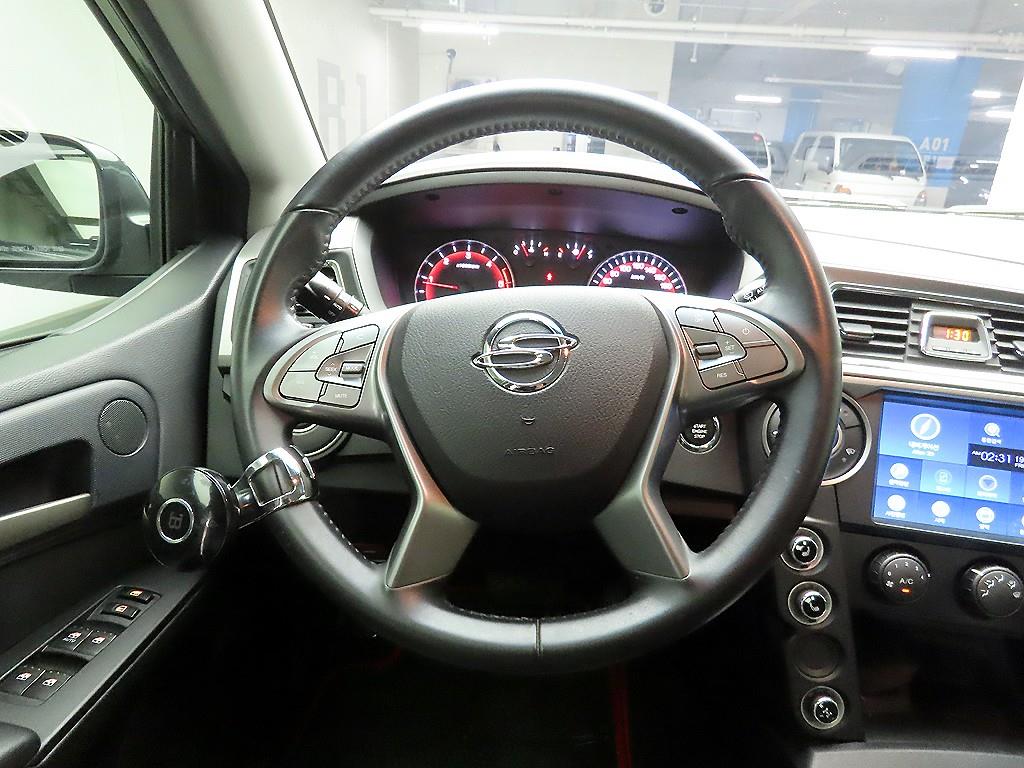 Ssangyong Korando - Vista 9