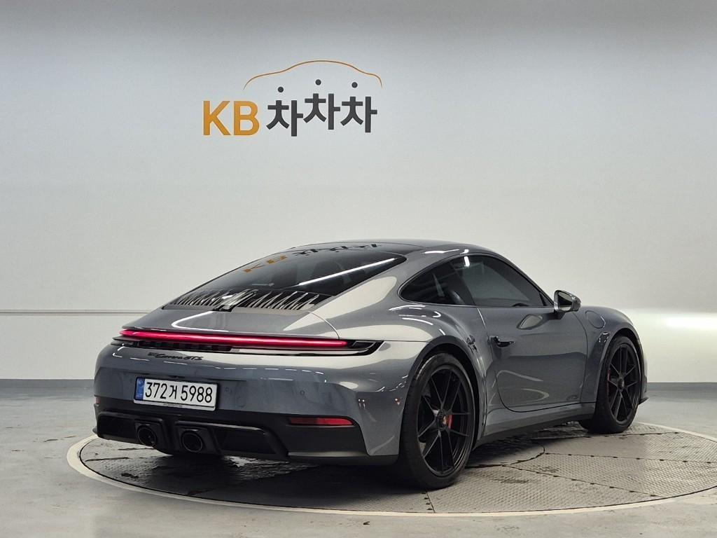 Porsche 911 - Vista 6