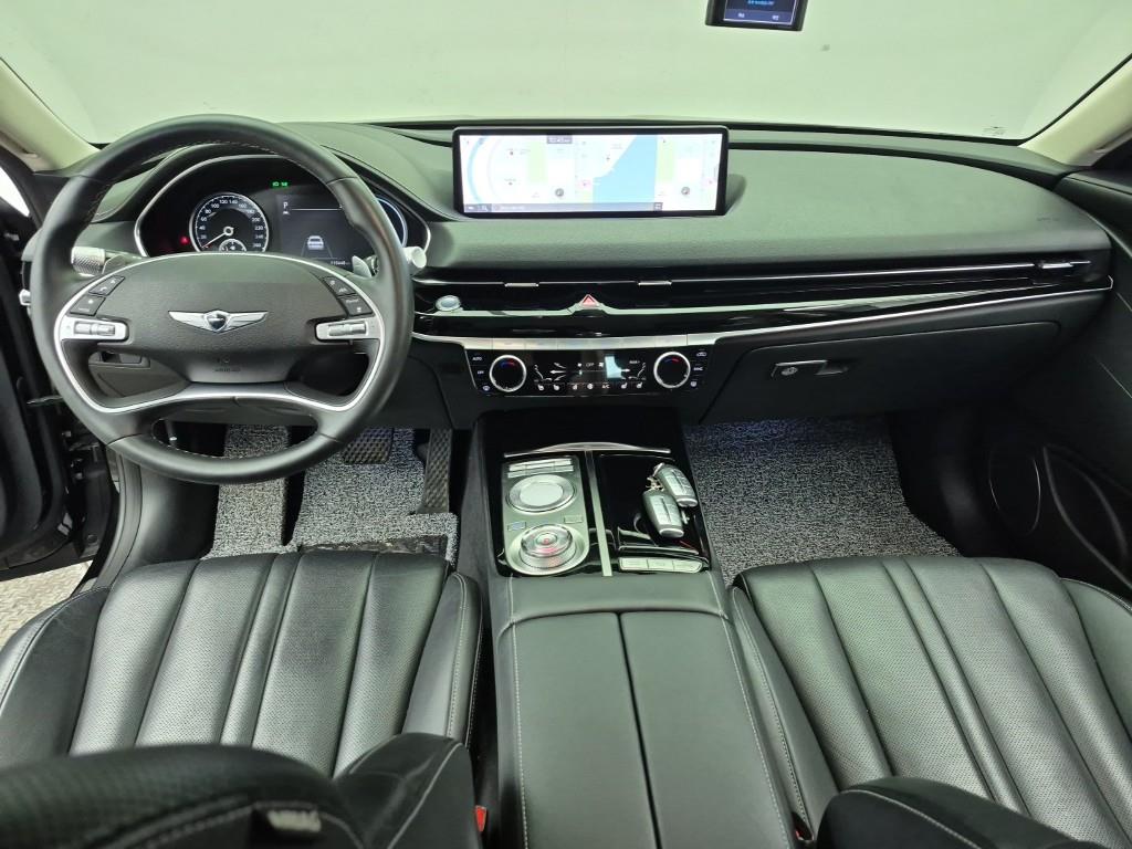 Genesis G80 - Vista 7