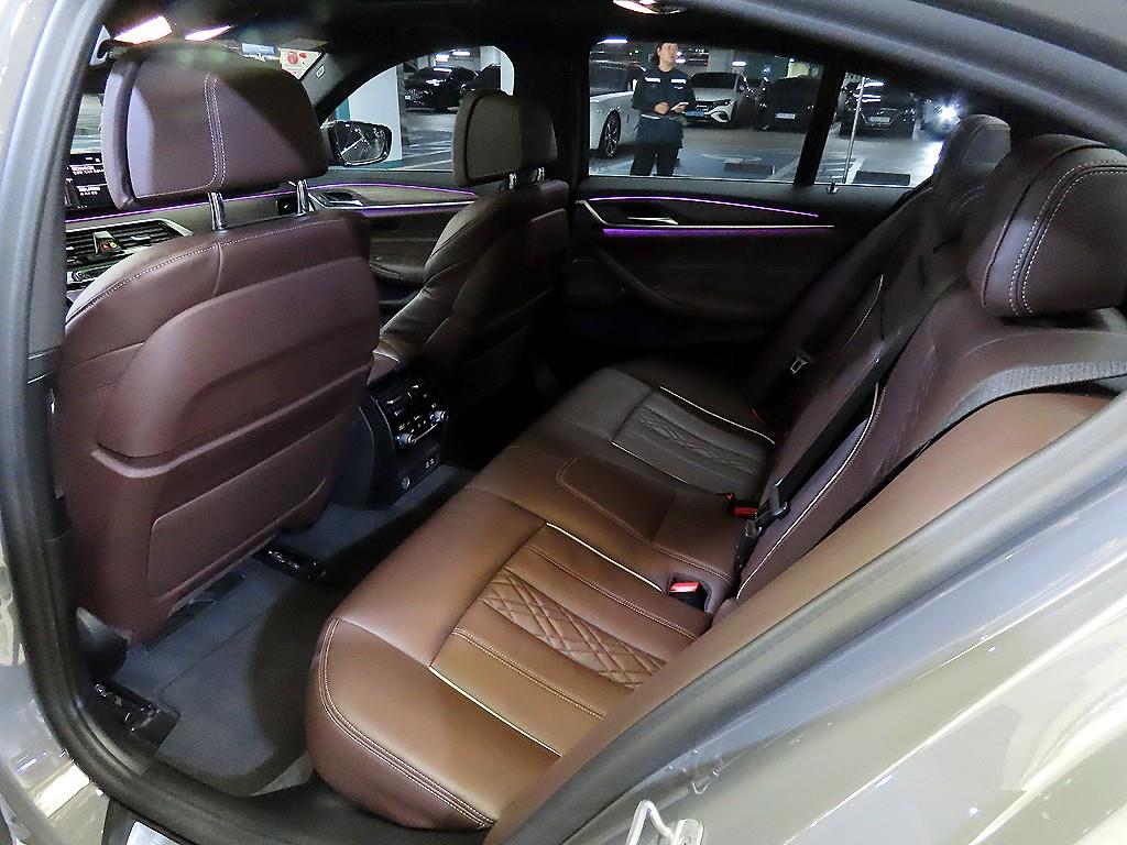 BMW 5 Series - Vista 9